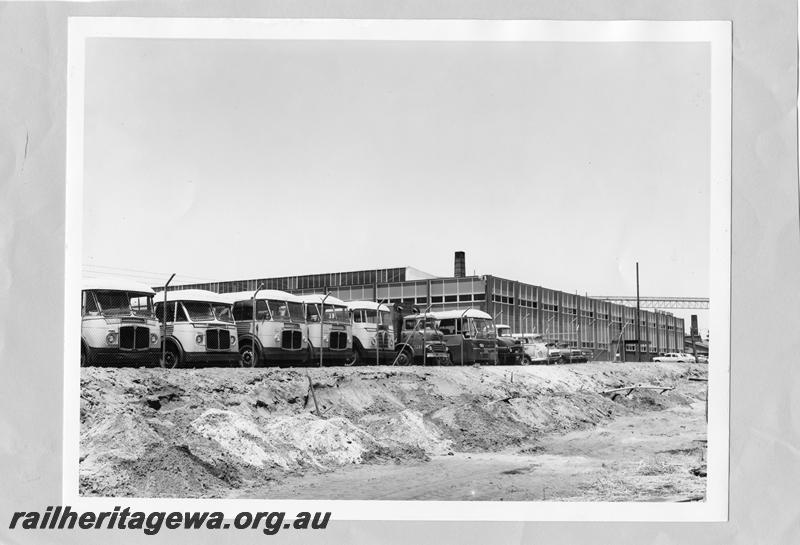 P00217
Railway Road Service, East Perth depot, 4 AEC 