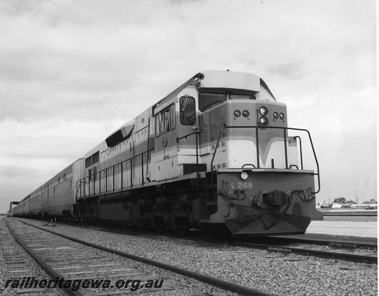 P00946
L class 268, with first standard gauge passenger train, Forrestfield Yard
