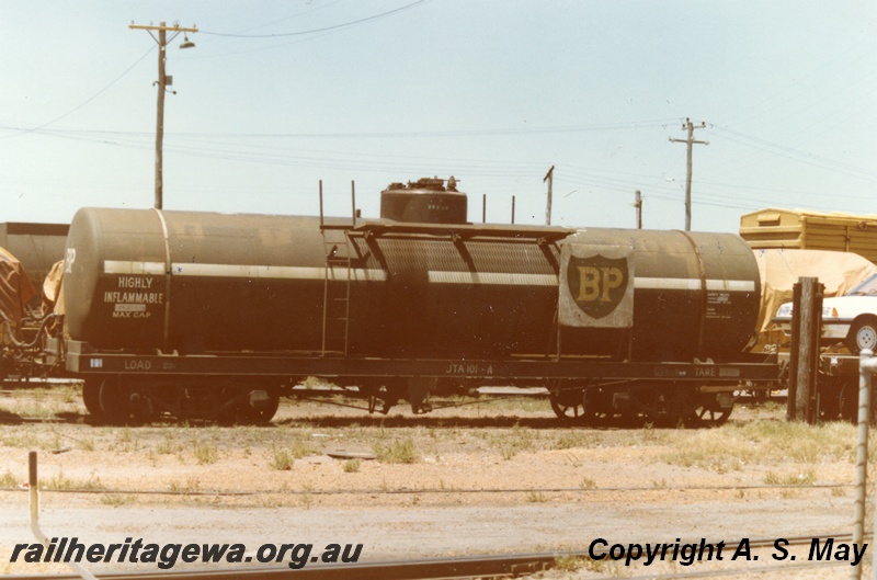 P01346
JTA class 101-A, Bunbury, SWR line, side view, with 