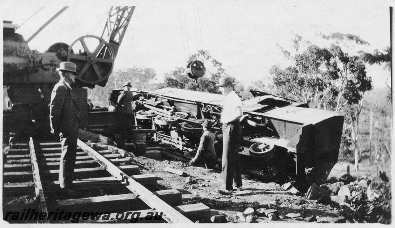 P01800
D class 387 on No. 42 Mixed, derailed and lying on its side, 