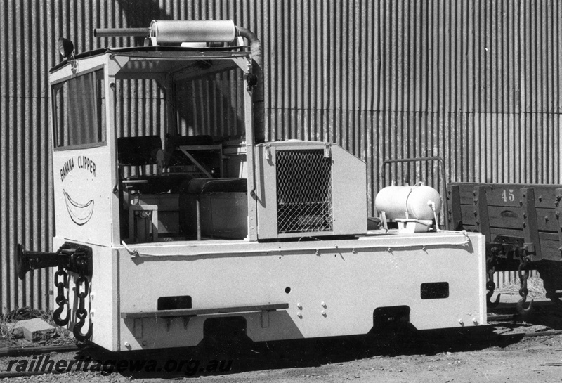 P01899
PWD jetty loco with 