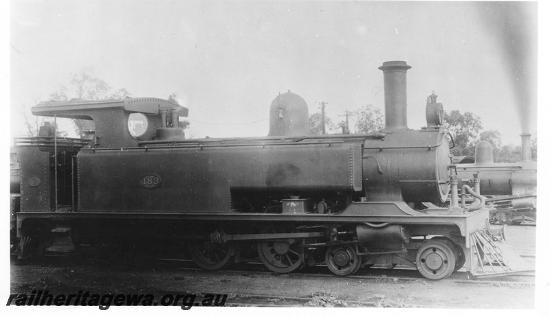 P03398
B class 183 steam locomotive, side view.
