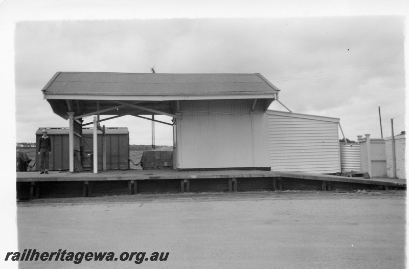 P04331
3 of 8, Station building, island platform, Elleker, GSR line.
