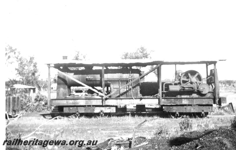 P04418
Millars log hauler No.3, Yarloop, side view. Opposite side to P4416..

