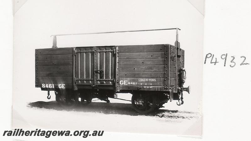 P04932
GE class 8461 open wagon with ridge pole
