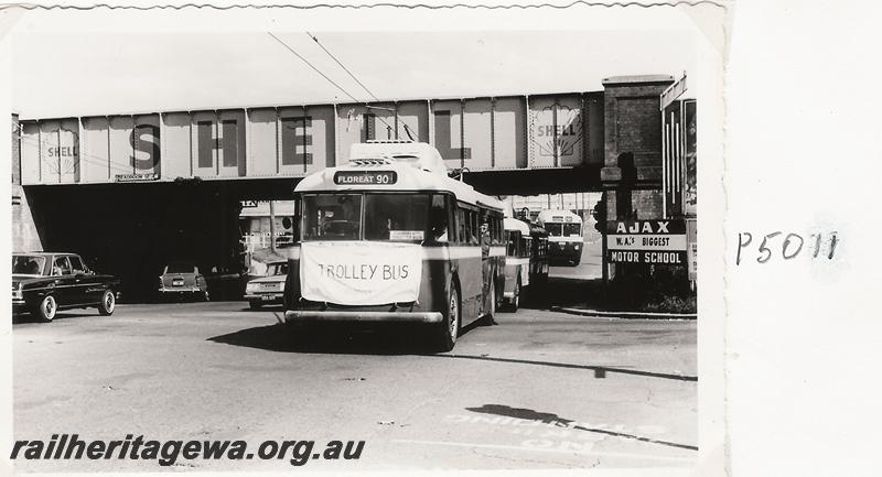 P05011
The last run of trolley buses in Perth, special tour by the WA Div of the ARHS, West Perth Subway
