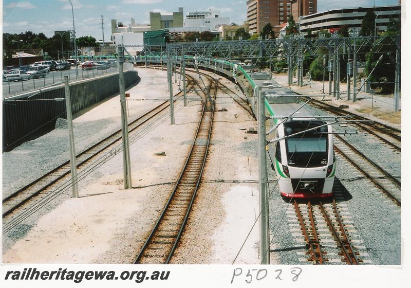 P05028
Electric railcars, B Series 69, en route from Nowergup to Armadale.
