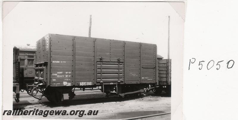 P05050
GH class 18596, wheelbase lengthened to 13ft. End and brake lever side view
