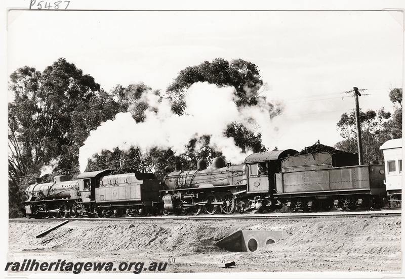 P05487
W class 960 double heading with PR class 526 