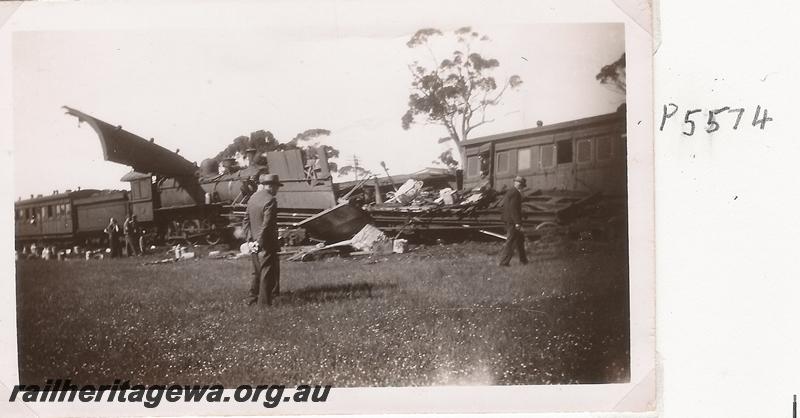 P05574
Collision, ES class 336 on No.6 Passenger from Narrogin ran into the rear of  No.8 Passenger fom Albany,  loco under remains of ZJ class 360, ACL class 229, Mount Kokeby, GSR line, 
