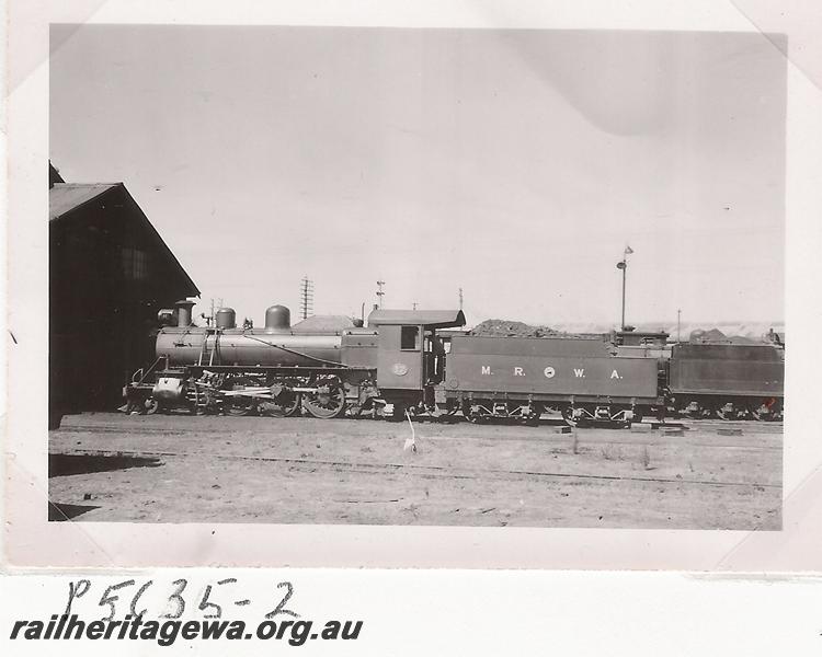 P05635
Visit by the Vic Div of the ARHS, MRWA loco C class 17, Midland, side view
