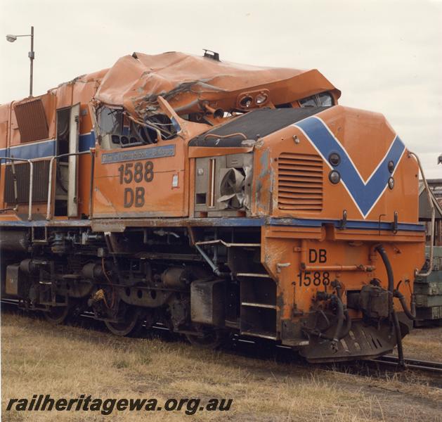P05878
1 of 2 photos of DB class 1588 