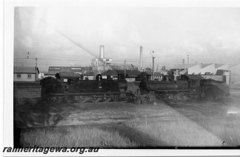 P05933
DS class 374, FS class 421, East Perth loco depot
