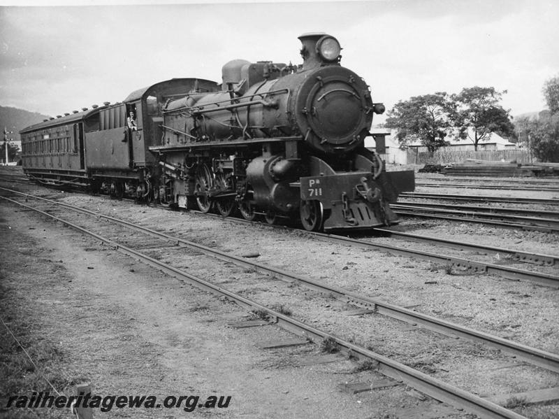 P06147
PM class 711, Midland Junction, hauling a one carriage passenger train
