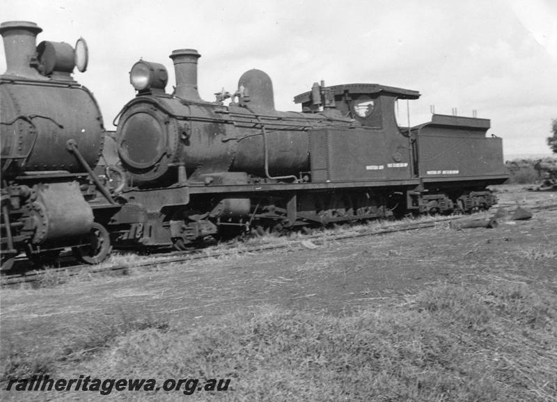 P06274
O class 217, Midland Junction graveyard, written off
