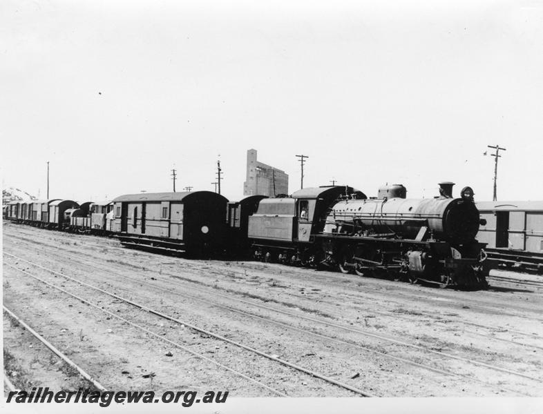 P06605
W class 925, yard, Bunbury, 
