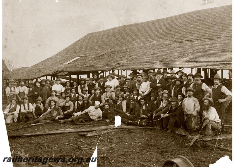 P06682
Mill workers, Jarrahdale, group photo
