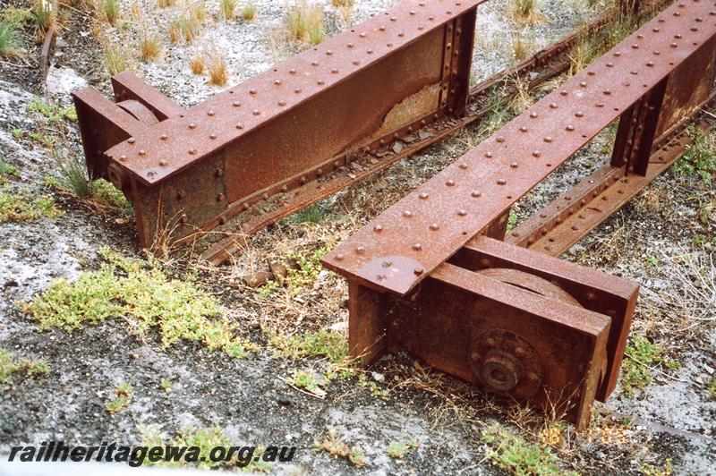 P07137
10 of 19 photos of the remains of the loco facilities at Hopetoun on the abandoned Ravensthorpe to Hopetoun Railway. End of turntable
