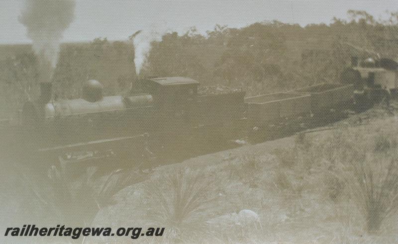 P07278
6 of 6 views of the derailment of D class 387 on No.42 Mixed at 