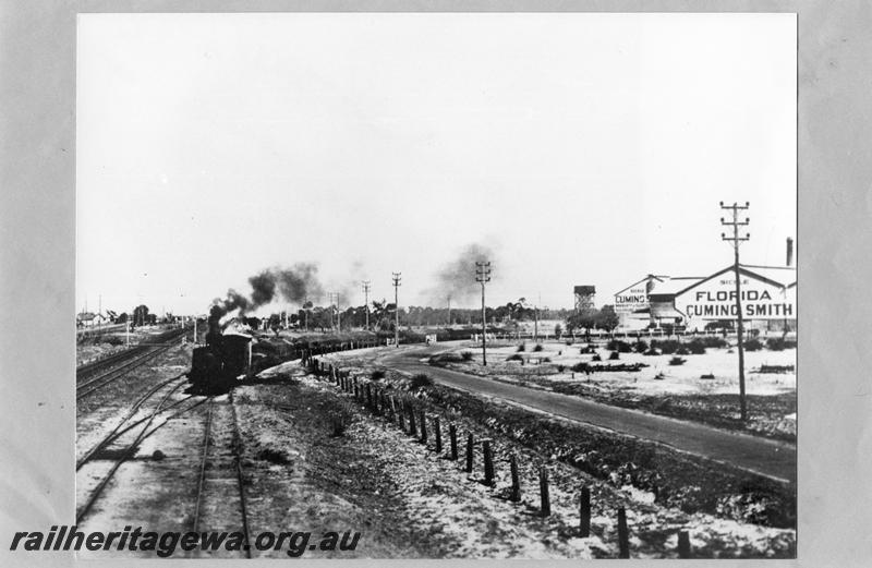 P07834
Loco shunting train into 