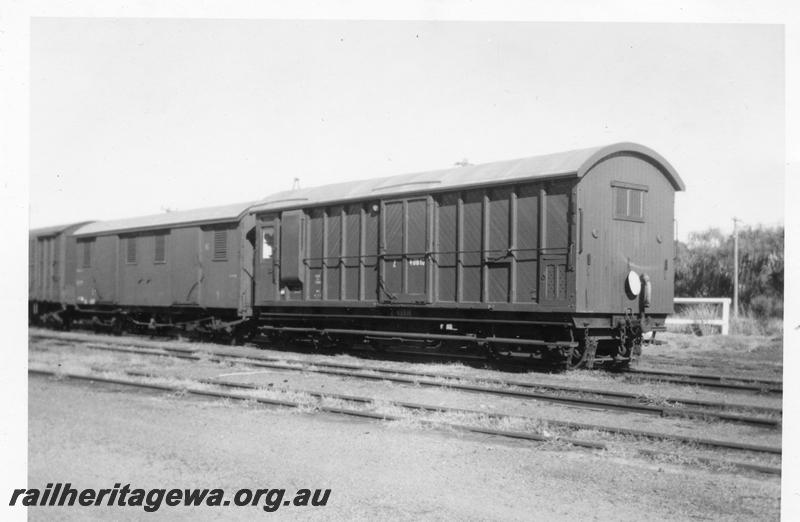 P08225
Z class 40816, ex MRWA brakevan, side and end view
