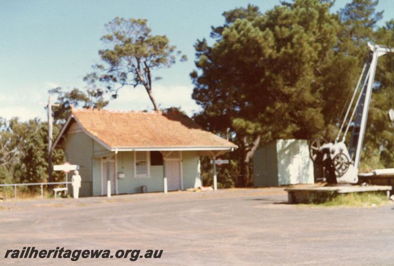 P08247
Station buildings, platform crane, Margaret River, BB line, after removal of tracks
