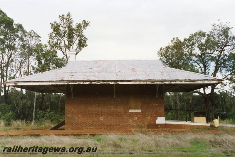 P08809
Station building (