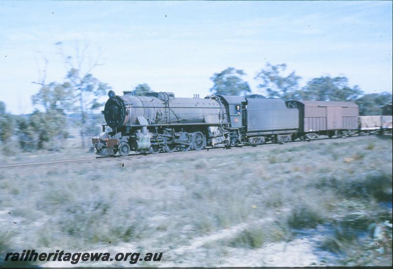 P09695
V class on down goods. GSR line.
