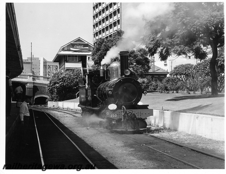 P10689
G class 233 'Leschenault Lady' narrow gauge steam locomotive departing the 'Rose Garden' siding at Perth Station for Midland. The locomotive was recently overhauled and placed on exhibition.
