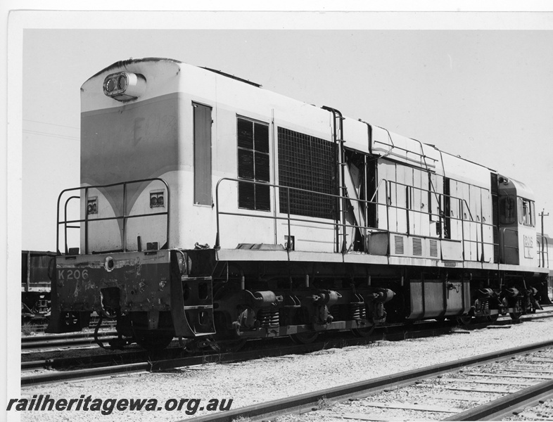 P10979
K class 206 in two tone blue livery, end and side view
