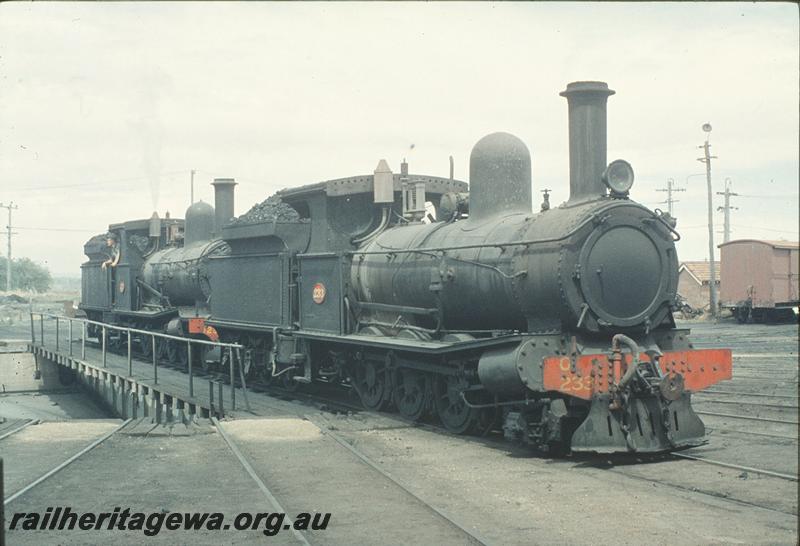 P11250
G class 123, G class 233, on turntable, Bunbury. SWR line.
