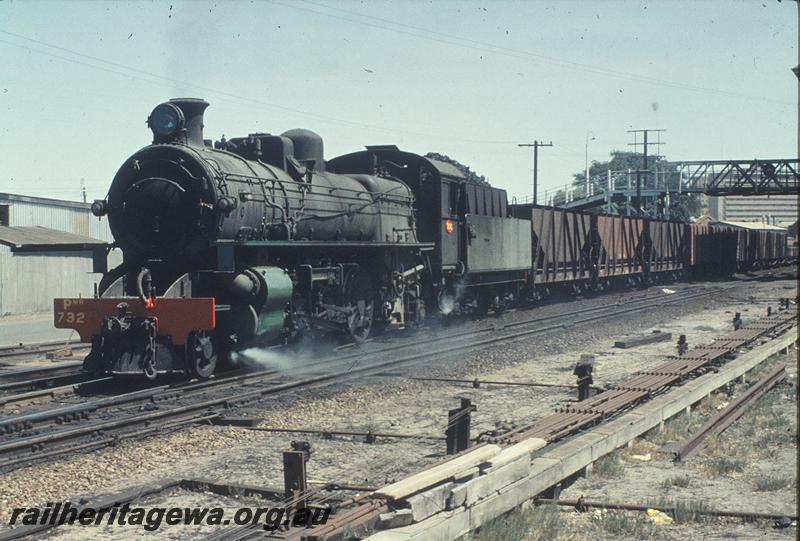 P11335
PMR class 732, goods train, departing East Perth yard. SWR line.
