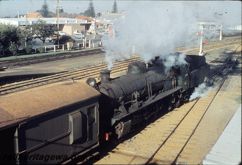 P11437
W class, shunting Claremont?. ER line.
