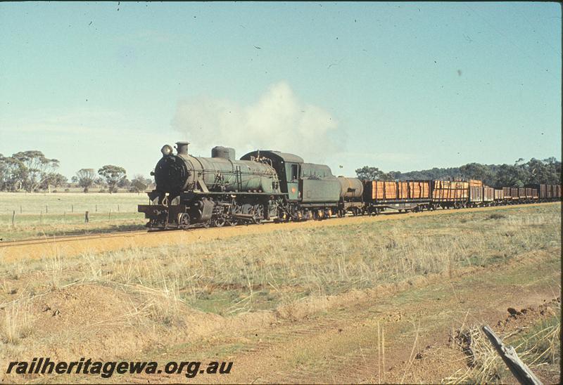 P11462
W class, travelling water tank, goods train.
