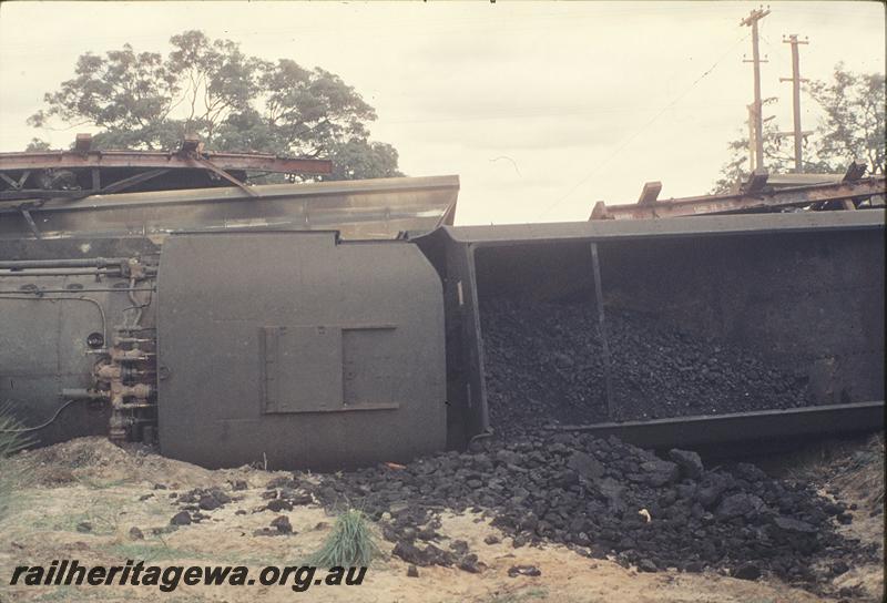 P11969
V class 1206, cab and tender, Mundijong Junction accident. SWR line.
