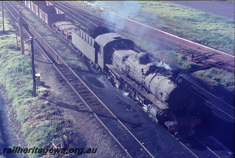P12274
PM class 718, 37 goods, arriving Pinjarra, from water tower. SWR line.
