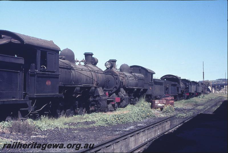 P12289
FS class 420, FS class, DD class, in storage, Northam. ER line.
