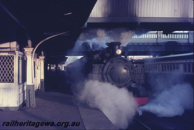 P12303
DM class 588, down suburban passenger to Midland, backing down in Perth station. ER line.
