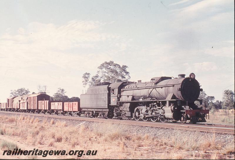 P12345
V class 1205, 24 goods near Farrell Road. Avon Valley line.
