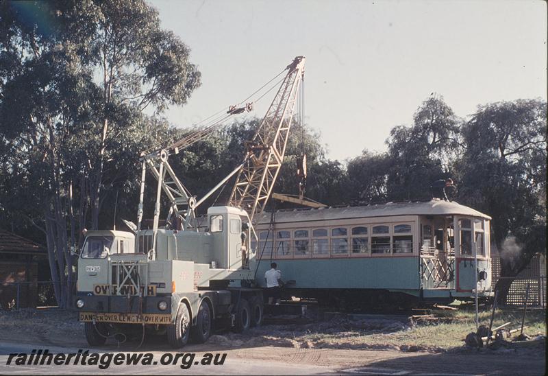 P12367
Tram 66, preparations for move, South Perth Zoo
