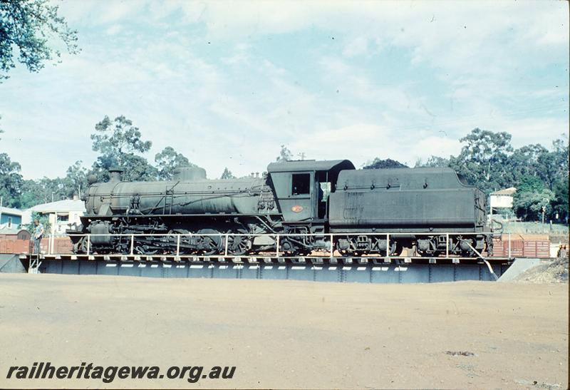 P12437
W class 922, on turntable, Bridgetown, PP line.
