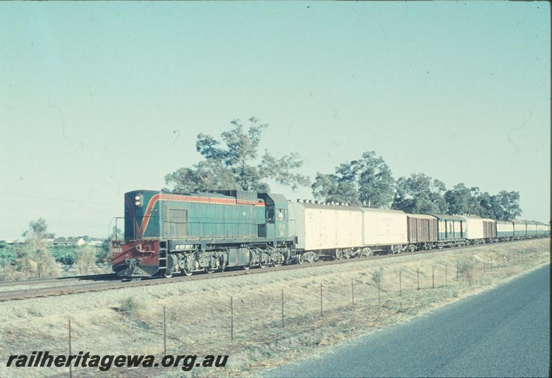 P12454
AA class 1515, on 72 