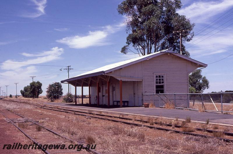 P12507
Station building, Ballidu, end view, north side, EM line

