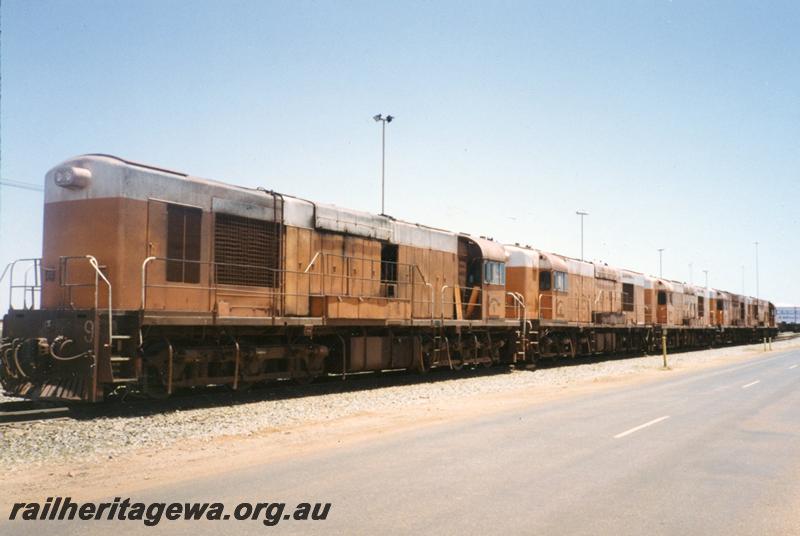 P12534
Goldsworthy Mining line up of redundant A class English Electric locomotives, similar to the WAGR K class in fact No.9 in front here was former WAGR K class 203, lined up at Nelson Point yard following BHP take over of Goldsworthy Mining Limited
