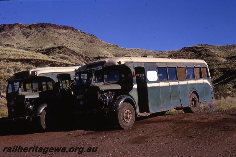 P13083
Buses, ex Perth, Wittenoom, used to transport workers to the mine site.
