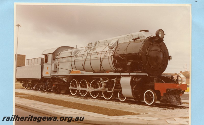 P13581
S class 542 