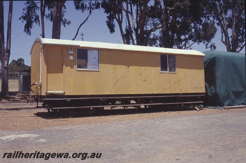 P13794
Z class 529-U, in the ownership of the Kojonup Tourist Railway Inc., Kojonup station yard, DK line, end and side view.
