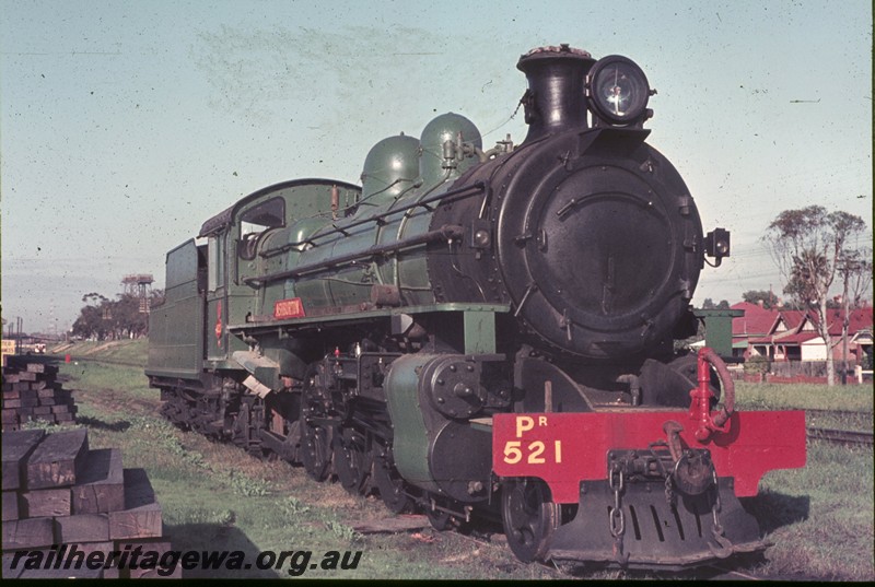 P14424
PR class 521 