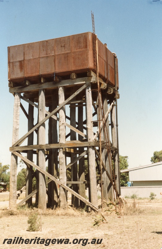 P14715
1 of 2, Water tower, 32'6