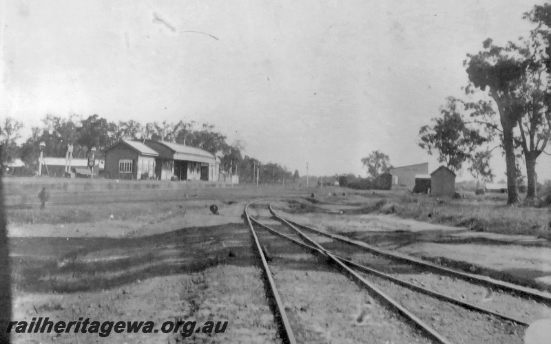 P14896
Station buildings and yard, signal box, Brunswick, SWR line, pre 1950s,
